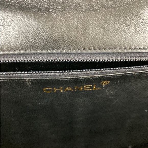 Chanel crossbody - Picture 7 of 16